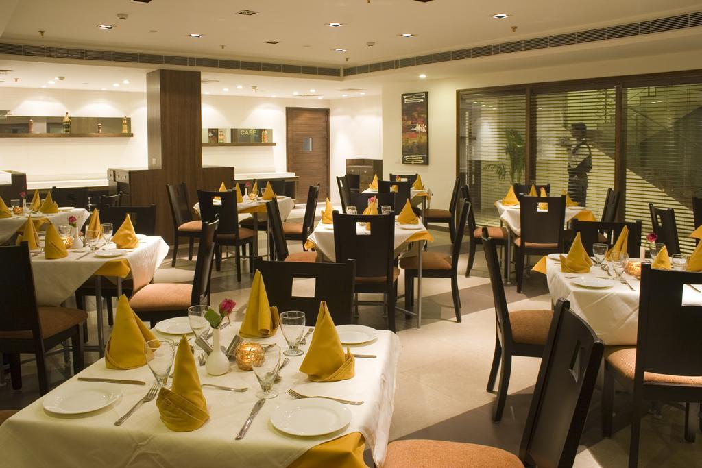 Shervani Nehru Place Nowe Delhi Zewnętrze zdjęcie